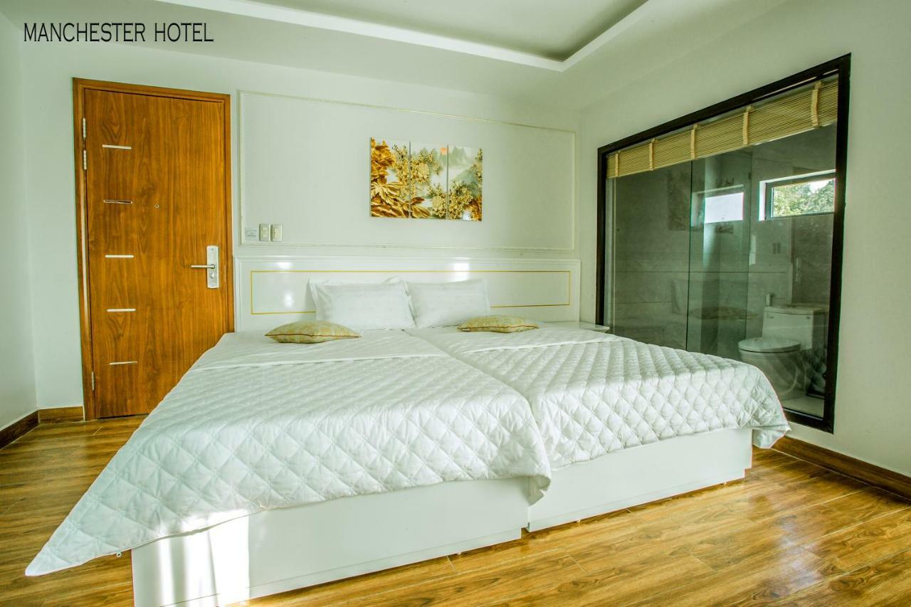 Manchester Hotel Ha Long Eksteriør billede