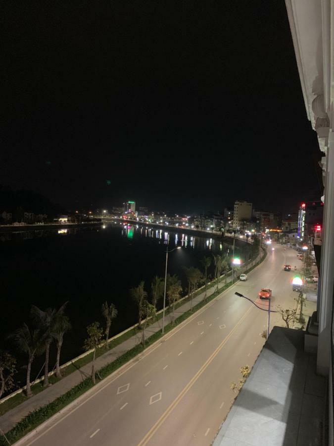 Manchester Hotel Ha Long Eksteriør billede